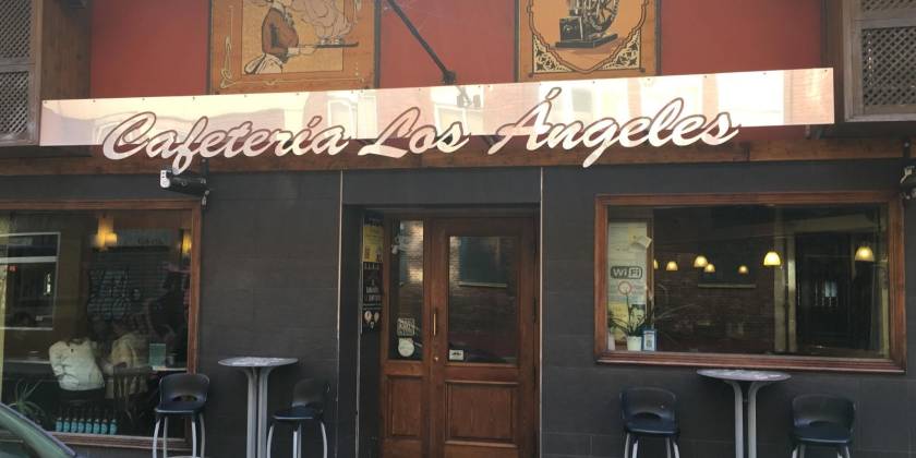 Fomentando el espíritu local: Nuestra colaboración con Los Ángeles Café