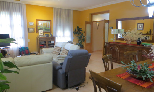 Venta - Chalet -
Fuente Berrocal